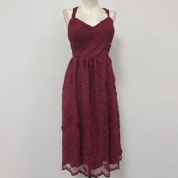 Modcloth Dresses & Skirts - Modcloth Womens Halter Neck Sleeveless Midi Dress Size M Red Applique Flowers